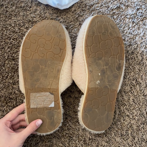 Ugg Slippers - Picture 2 of 2